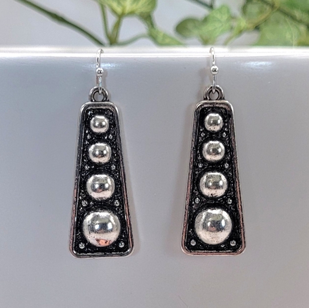 Western Silver Bubble Style 4 Stud Bar Dangle Earrings New